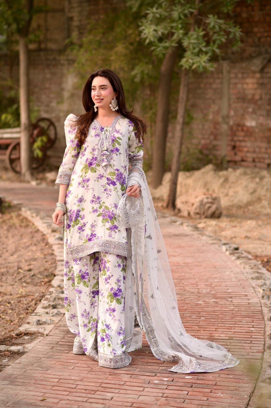 Aneela's LAWN COLLECTION