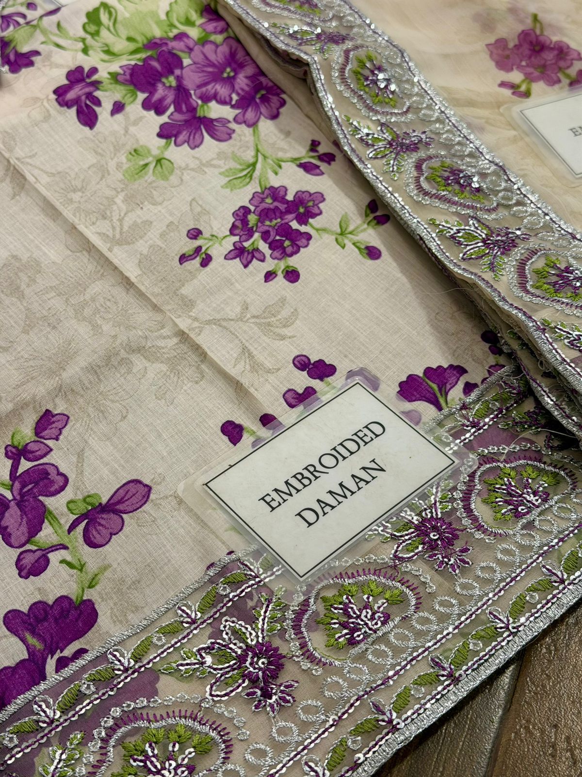 Aneela's LAWN COLLECTION