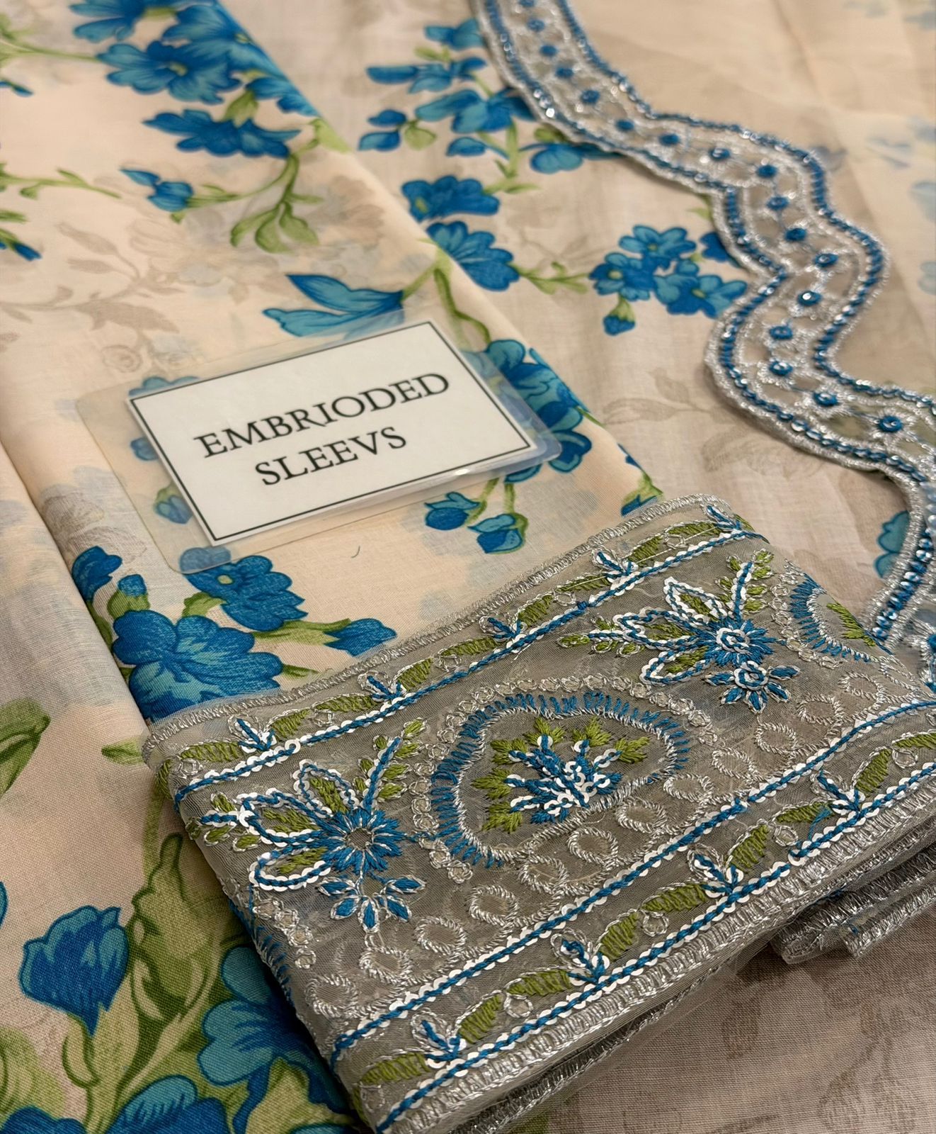 Aneela's LAWN COLLECTION