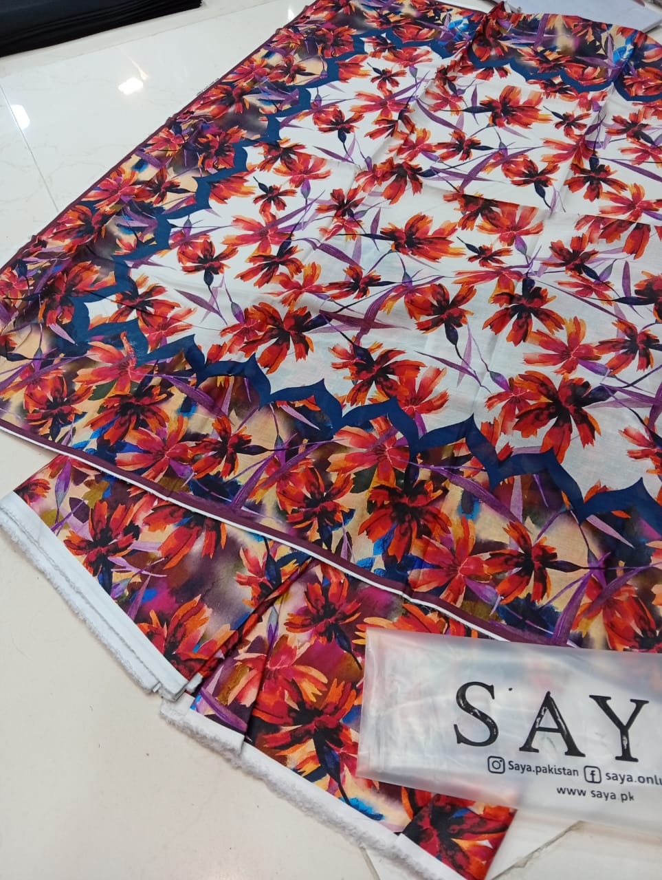 SAYA LAWN COLLECTION REPLICA