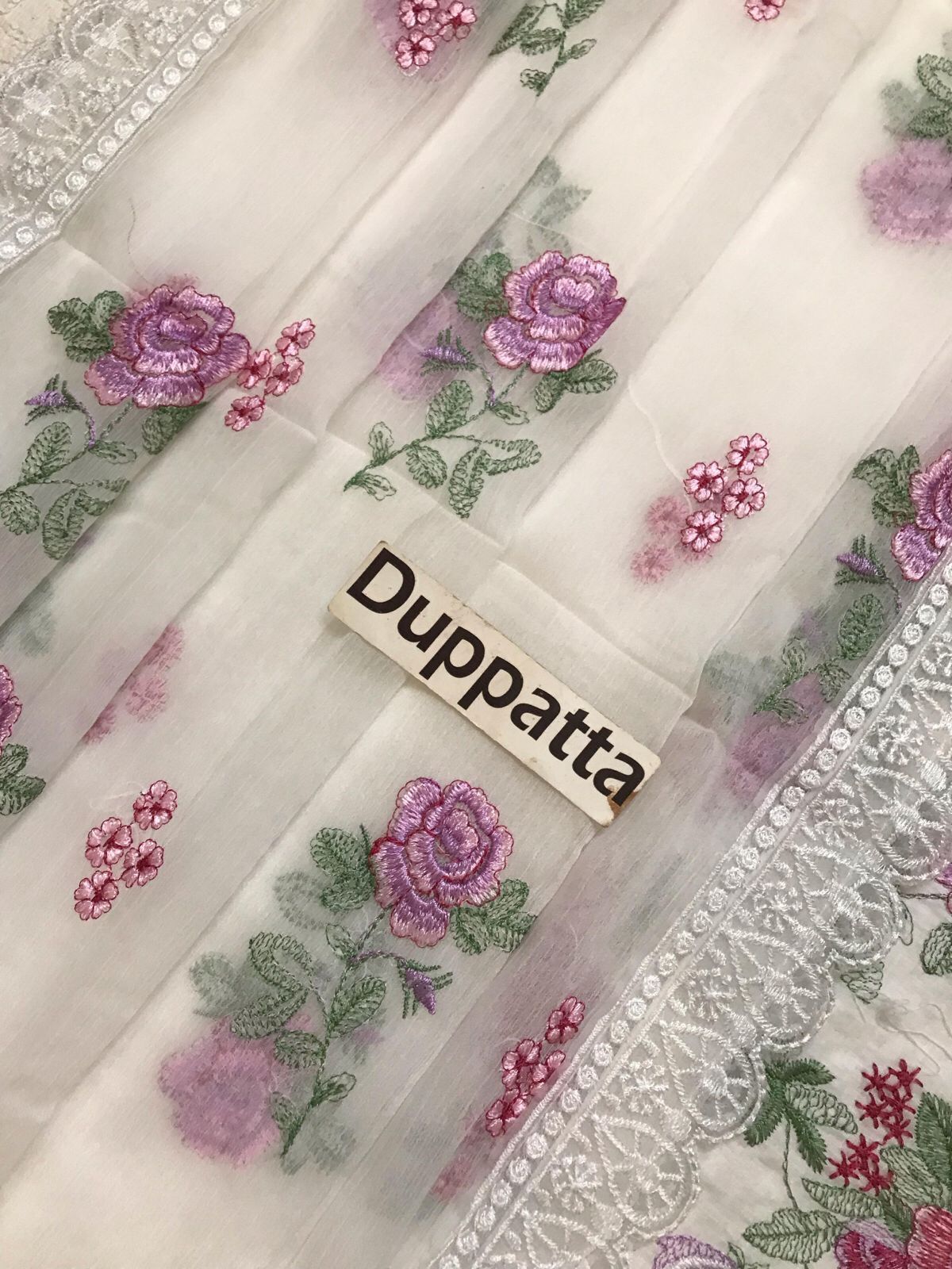 BAREEZE MID SUMMER LAWN