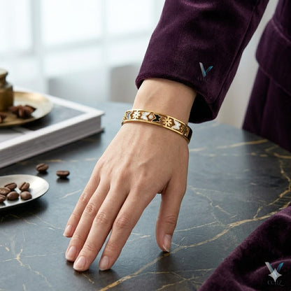 hand Cuff