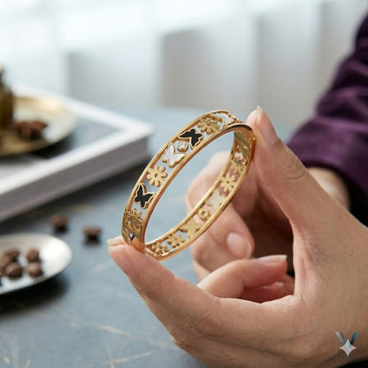 hand Cuff