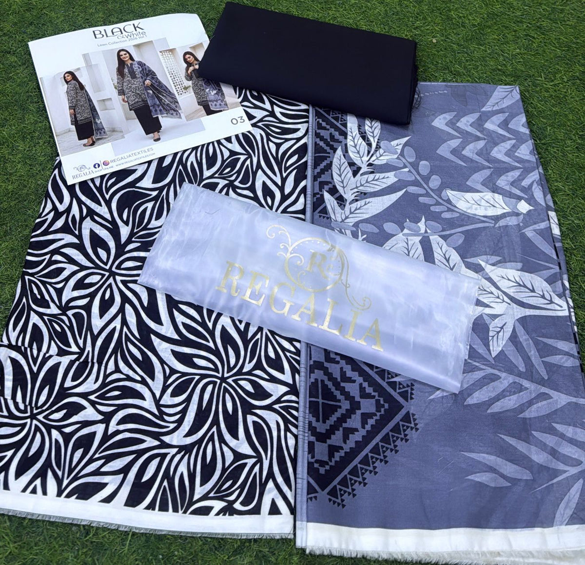 BLACK AND WHITE LAWN COLLECTION