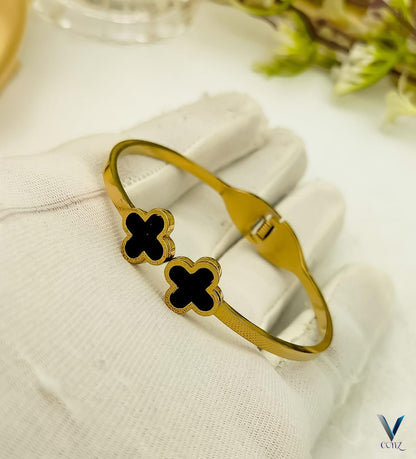 Hand Cuff