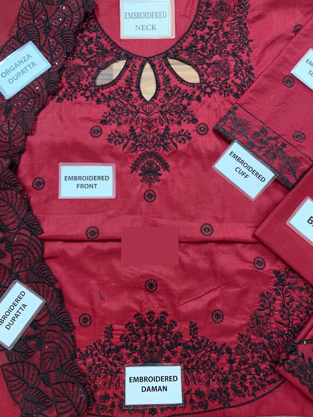 LAAM LUXURY LAWN COLLECTION