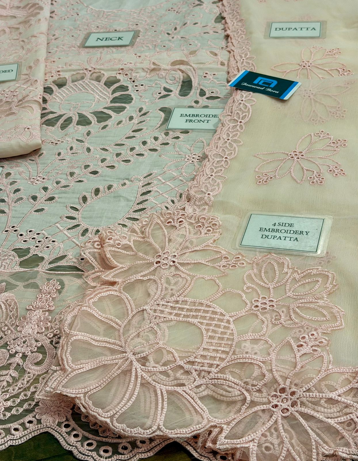 Imrozia Luxury Lawn Fancy Collection