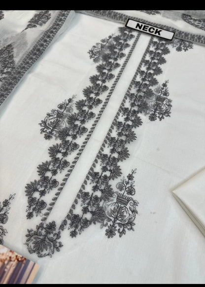 BAREEZE LAWN DIGITAL PRINT CHIFFON