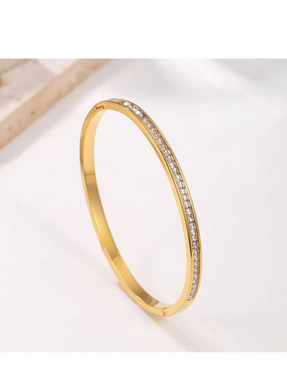 Hand Cuff