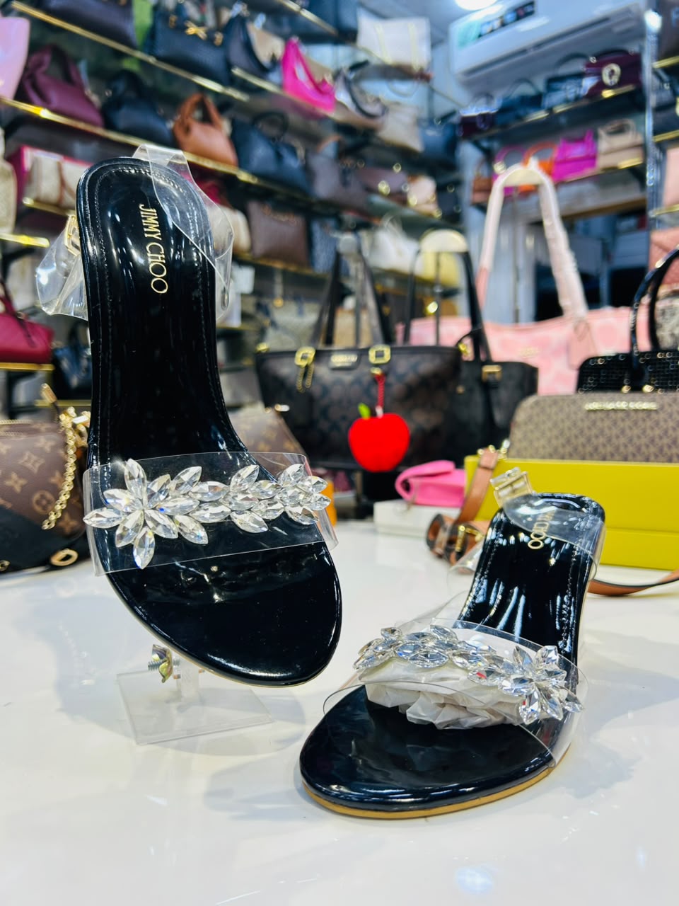 JIMMY CHOO HEEL