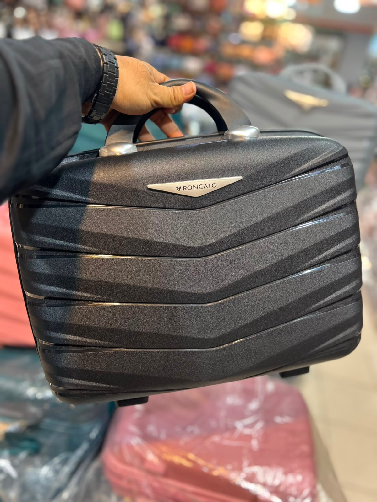 Roncato Premium  Vanity Case