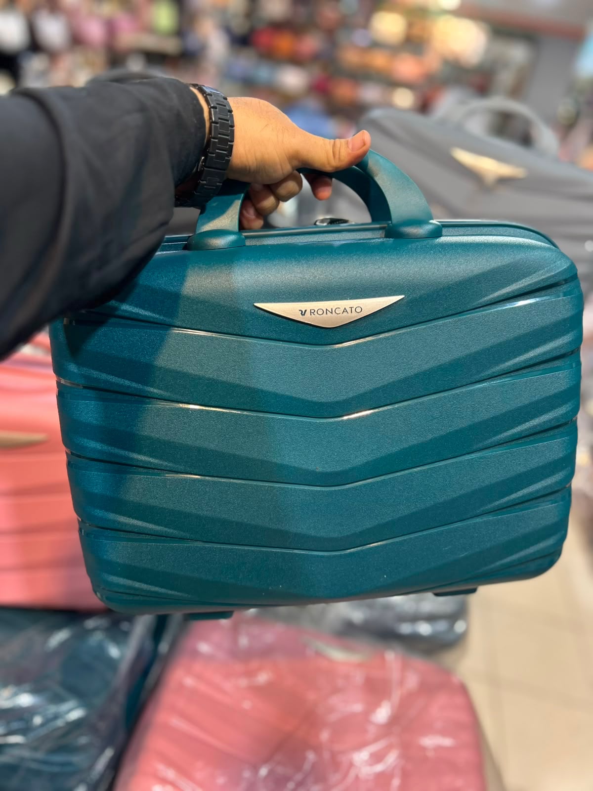 Roncato Premium  Vanity Case