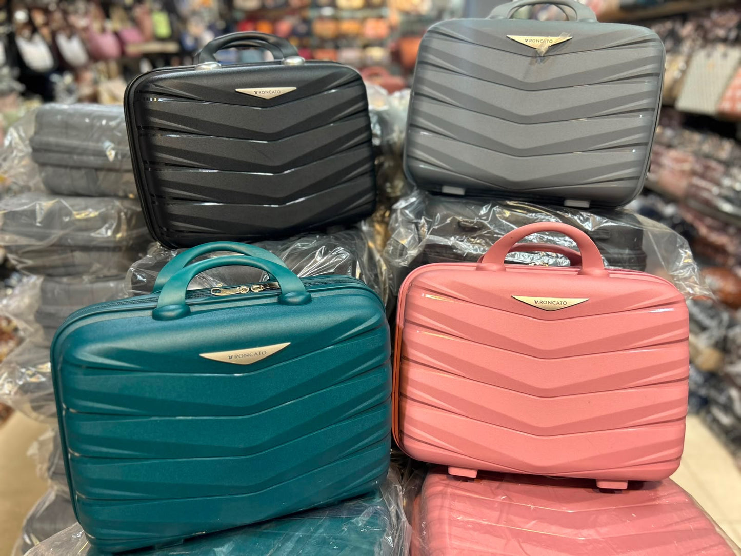 Roncato Premium  Vanity Case