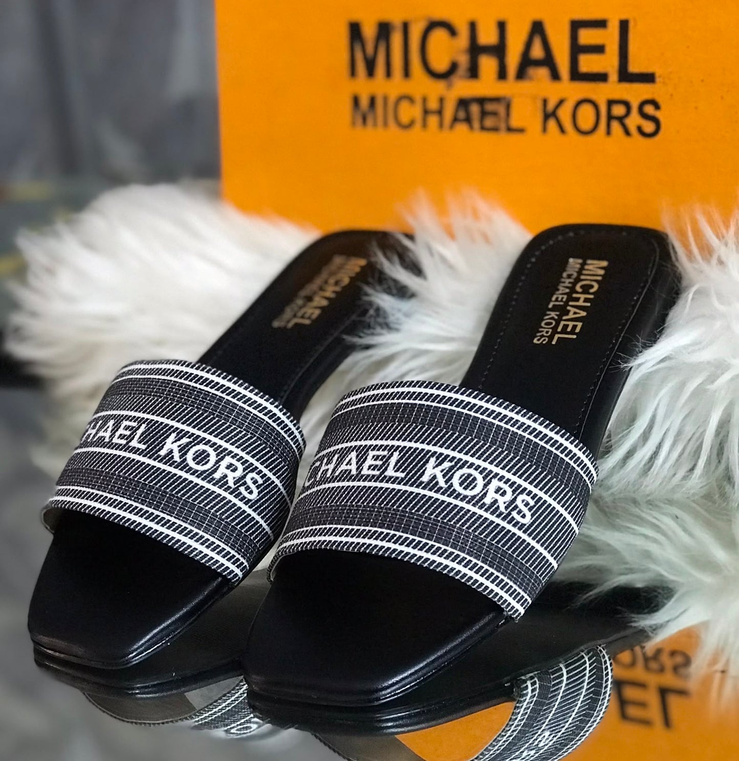 M K Slipper