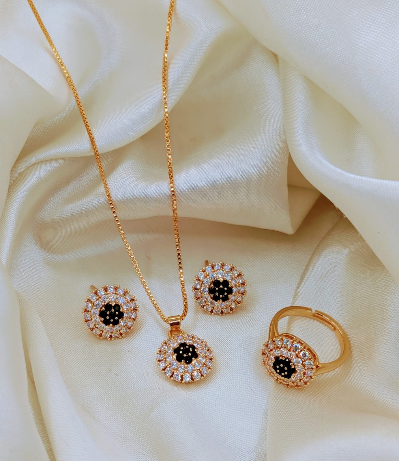 Locket Set