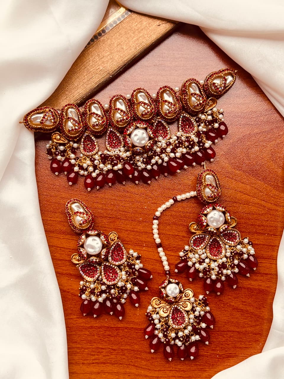 Choker Set