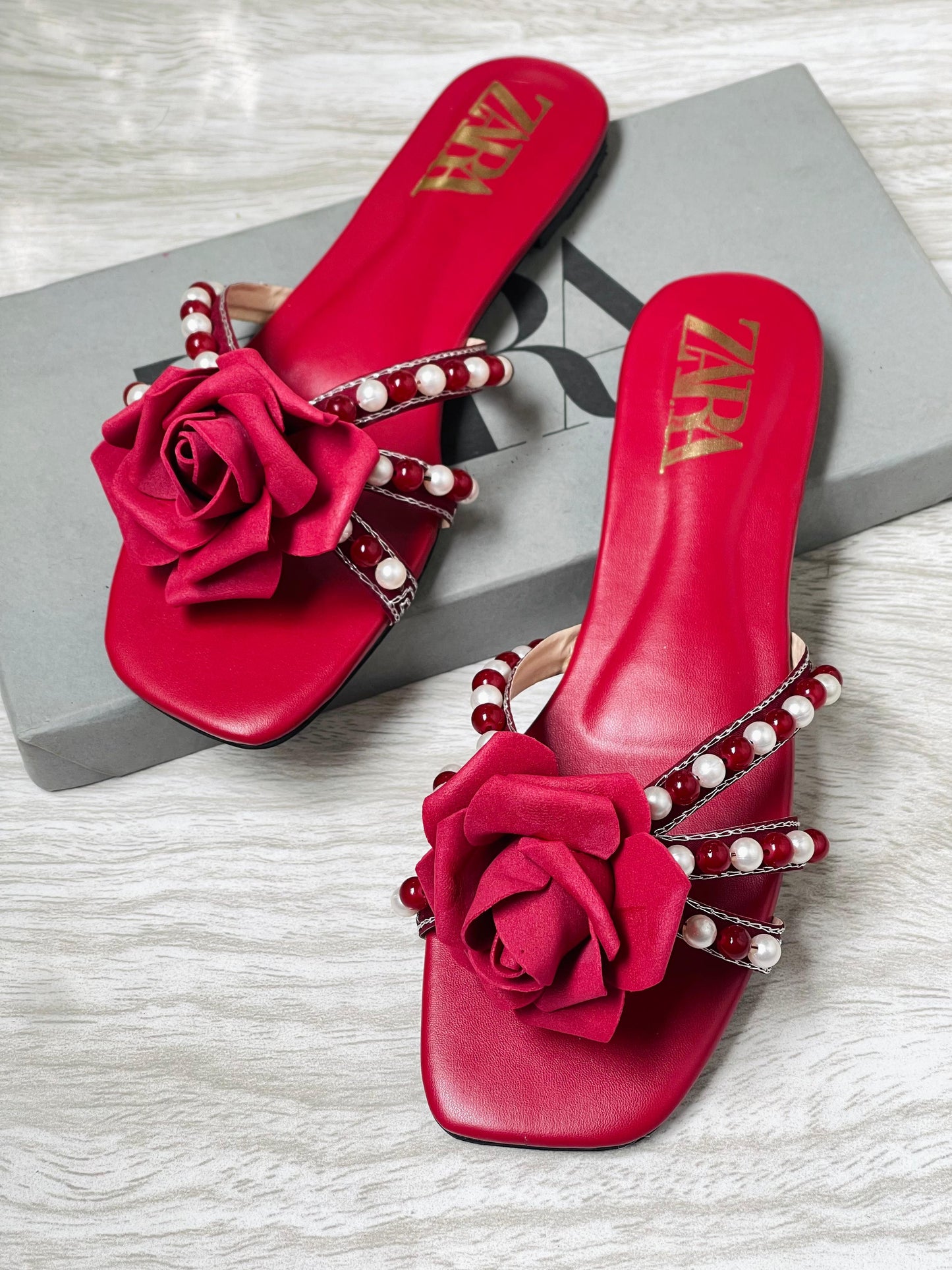 ZARA EMBROIDERED FLOWER FLATS