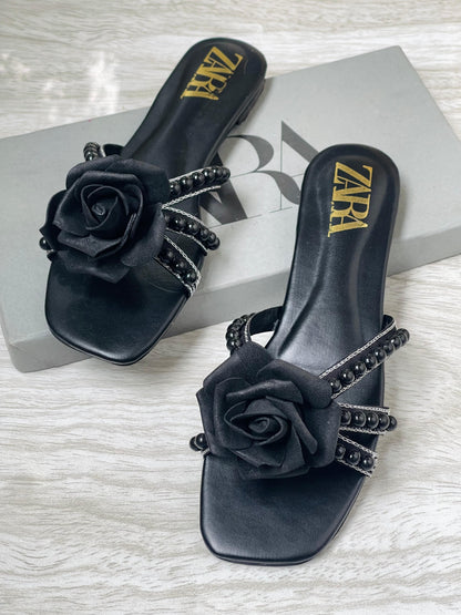 ZARA EMBROIDERED FLOWER FLATS