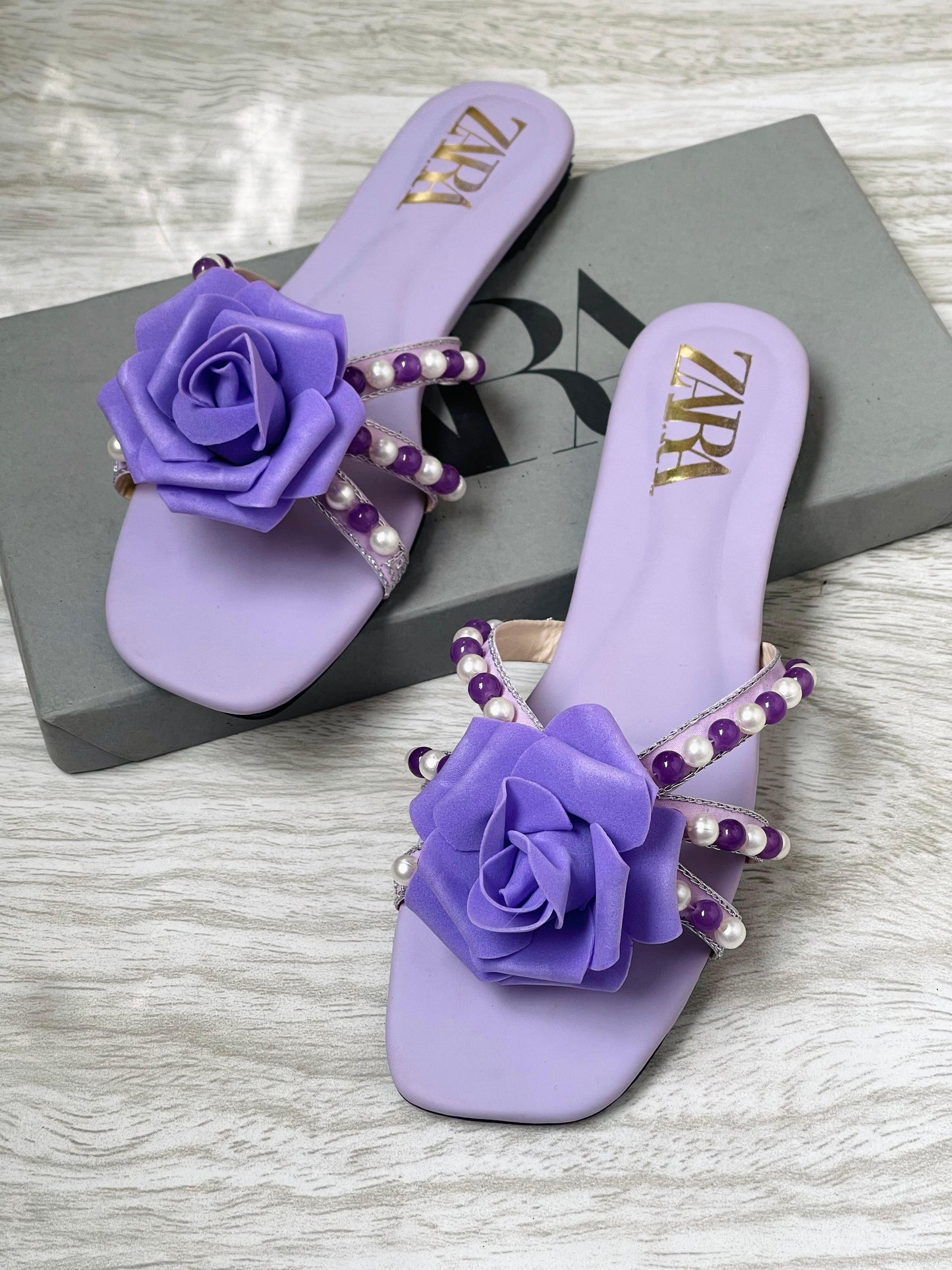 ZARA EMBROIDERED FLOWER FLATS