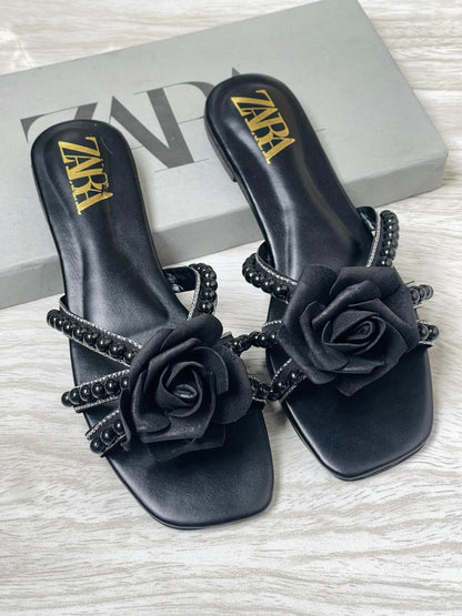 ZARA EMBROIDERED FLOWER FLATS