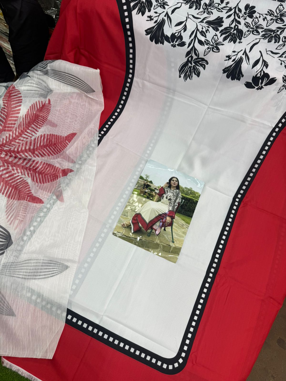 Lulusar Swiss Kaftan