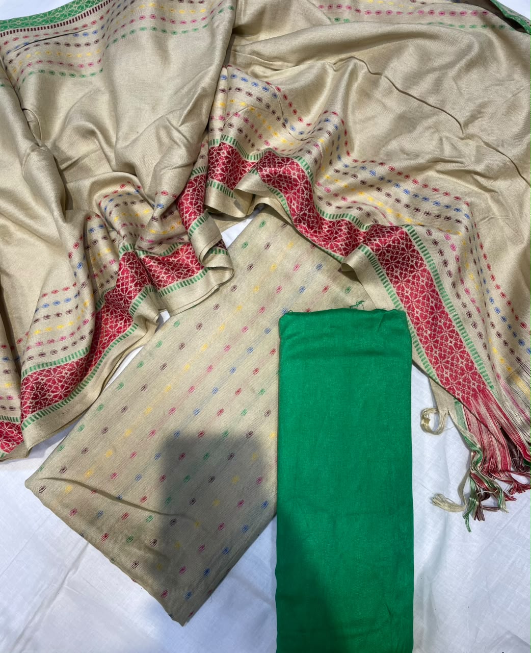 Swisi Lawn Fabric