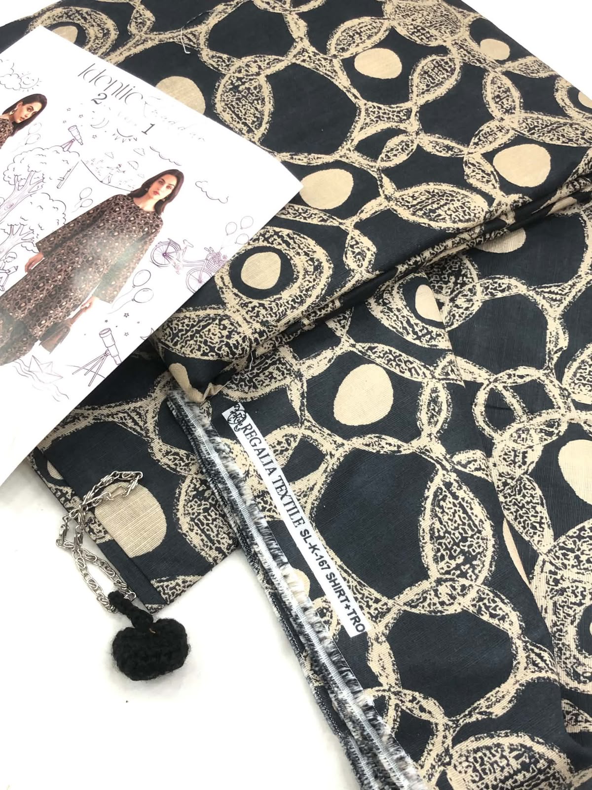 Identic Khaddar 2 Pcs
