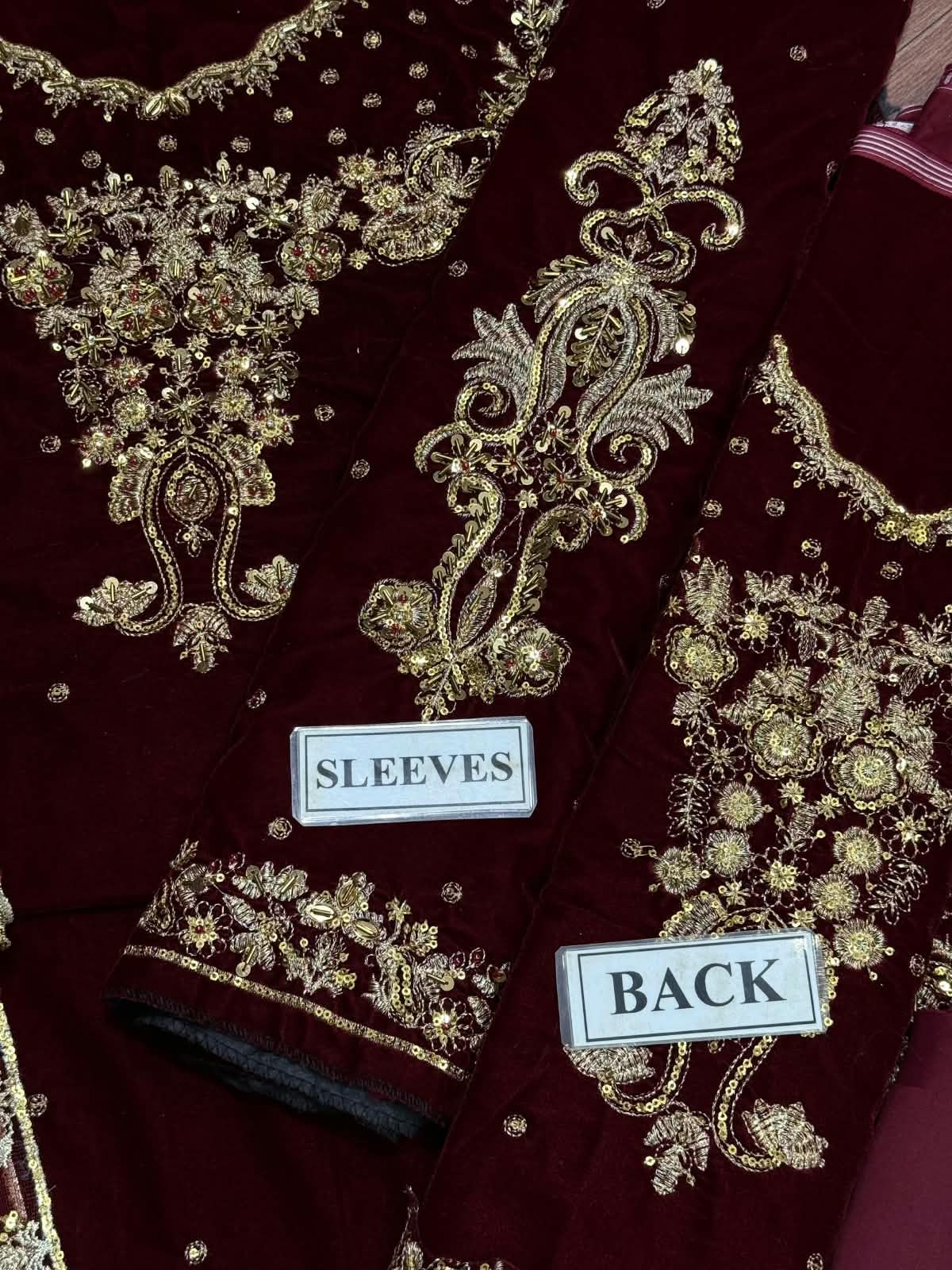 ANEELAS VELVET